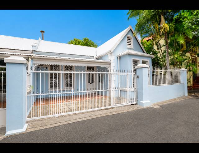 2 BEDROOM HOUSE FOR SALE IN GLENWOOD